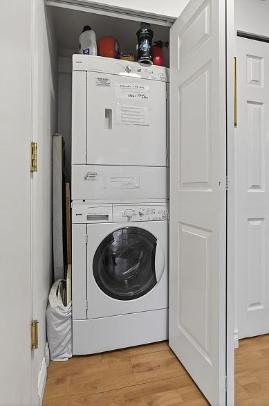 303 1388 Homer Street