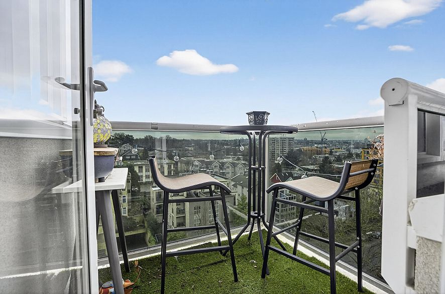 803 1833 Frances Street