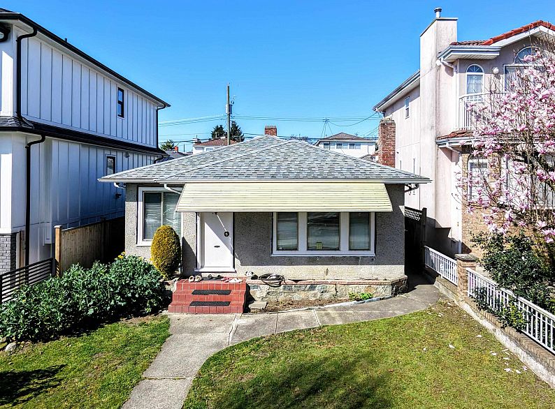 571 E 57th Avenue