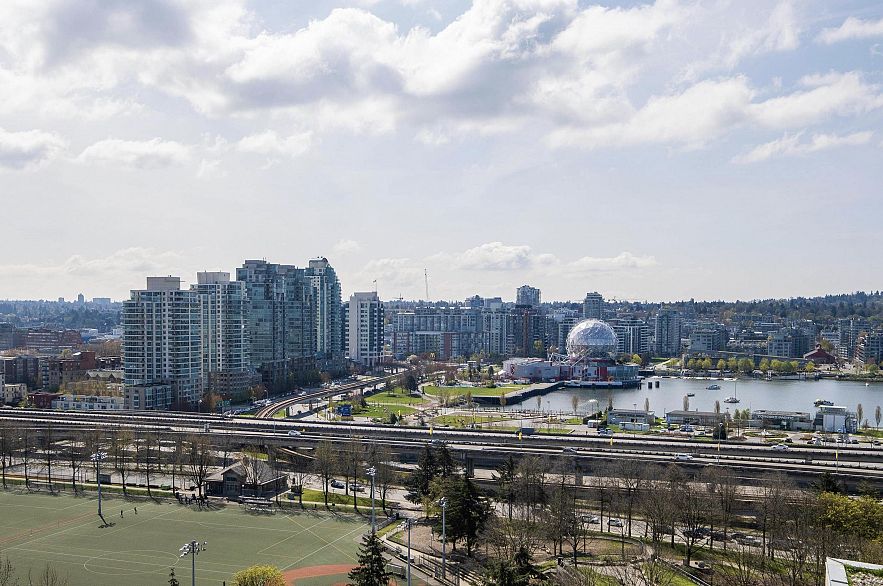 2107 550 Taylor Street