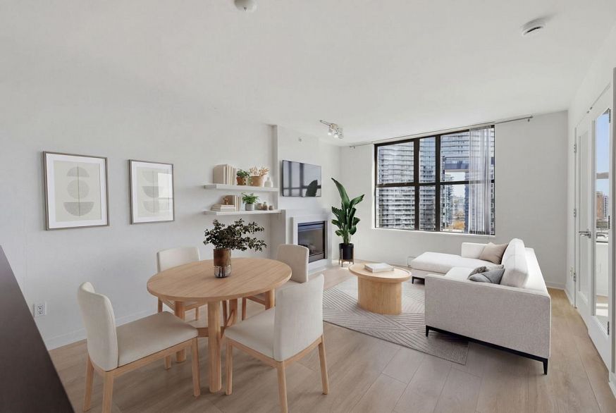 1205 989 Beatty Street