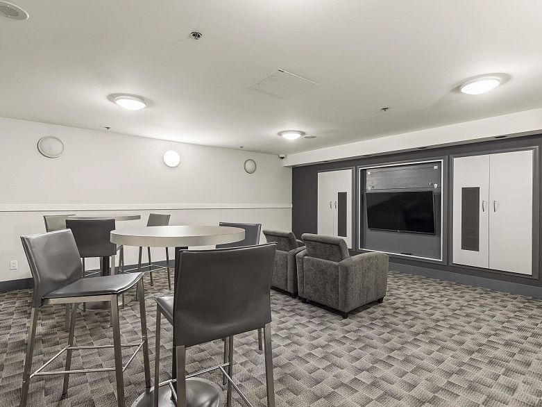 701 1295 Richards Street