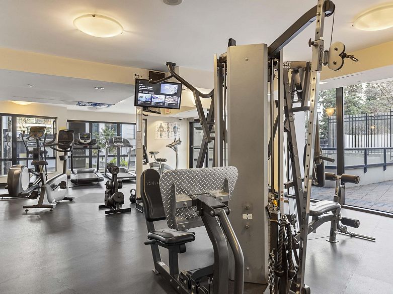 701 1295 Richards Street