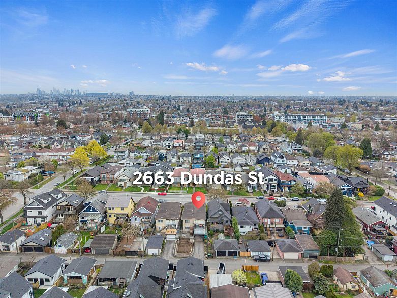 2663 Dundas Street