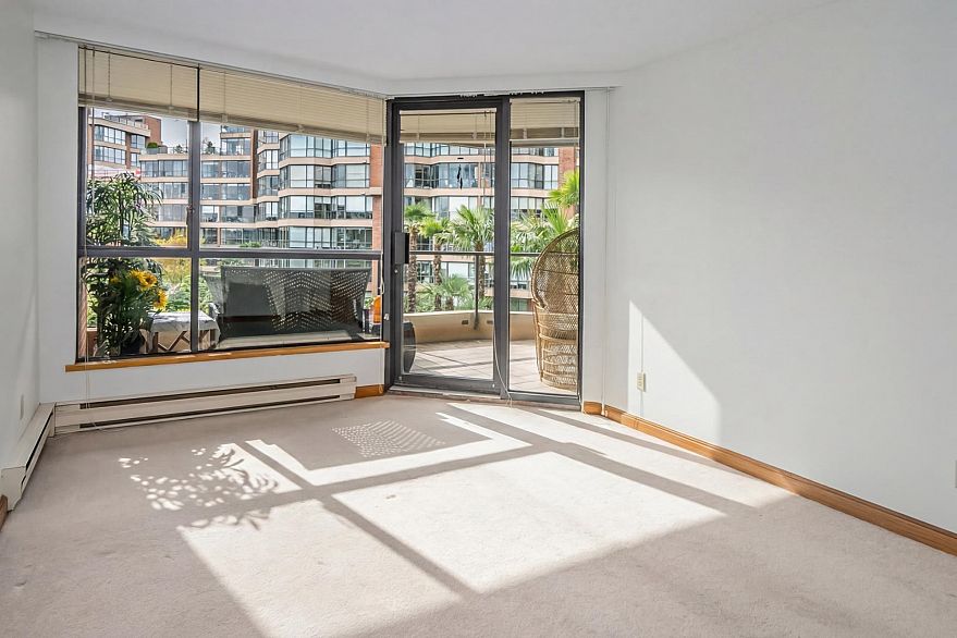 308 1450 Pennyfarthing Drive