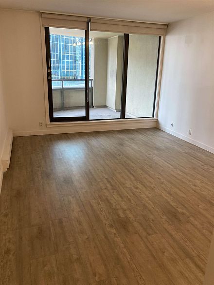 405 789 Drake Street