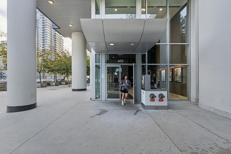 1001 602 Citadel Parade