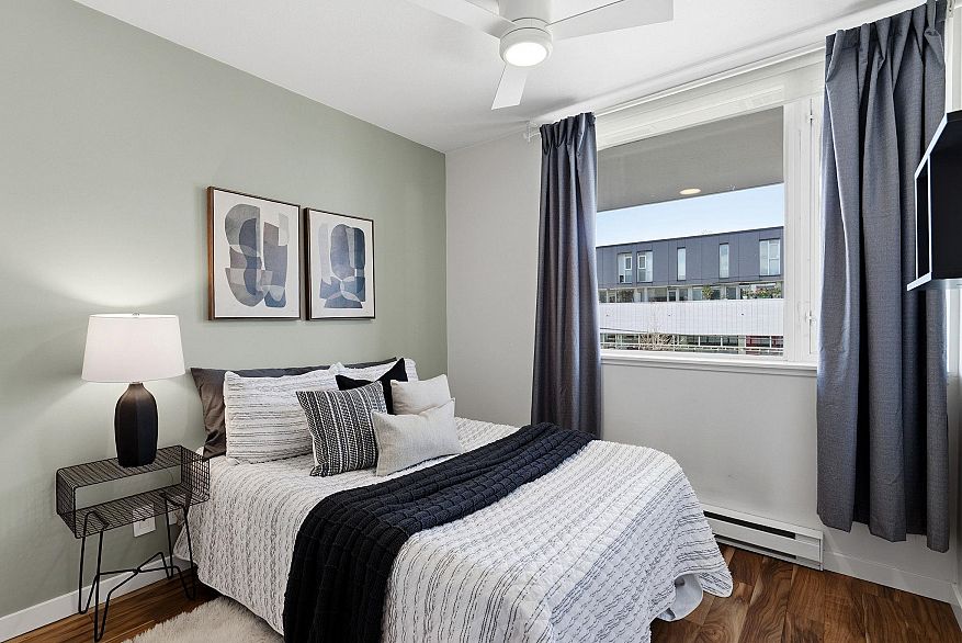 312 328 E 11th Avenue