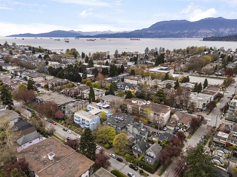 103 1925 W 2nd Avenue