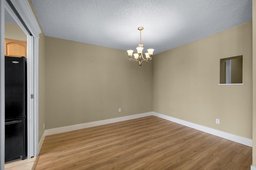 1302 2668 Ash Street