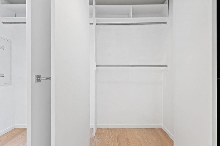 601 133 E 8th Avenue