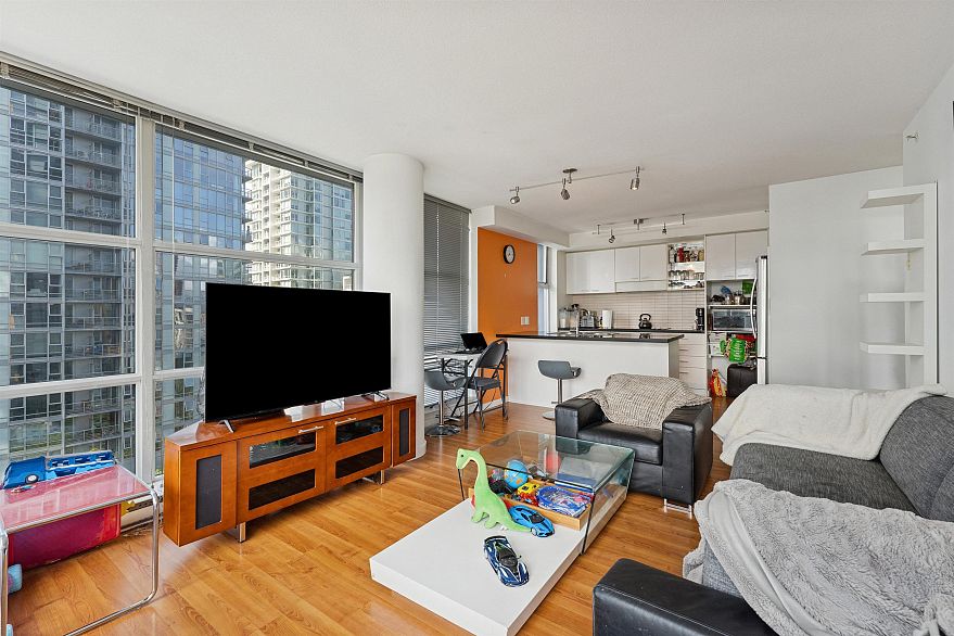 1001 602 Citadel Parade