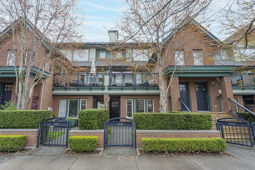 6238 Logan Lane