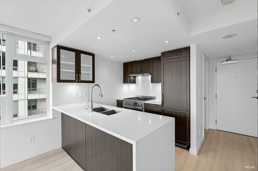 908 5665 Boundary Road