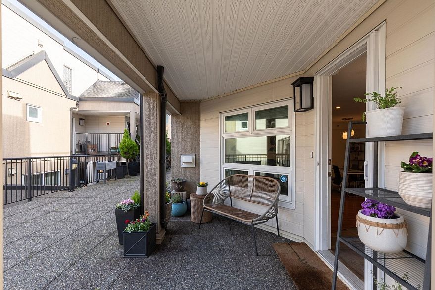 14 1350 W 6th Avenue