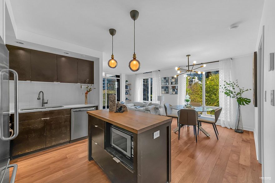 605 1055 Homer Street