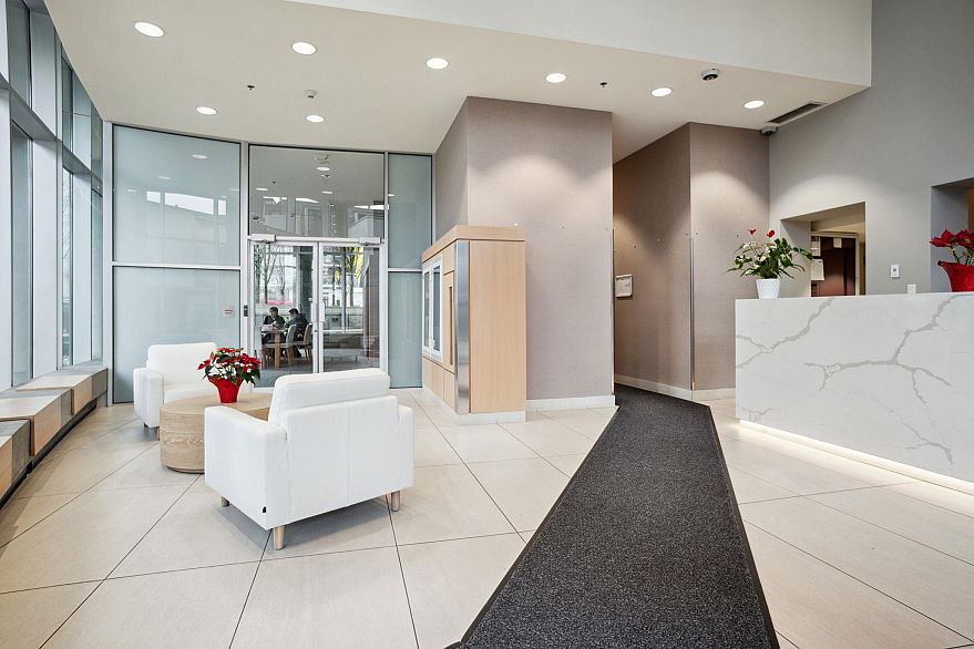 205 1438 Richards Street