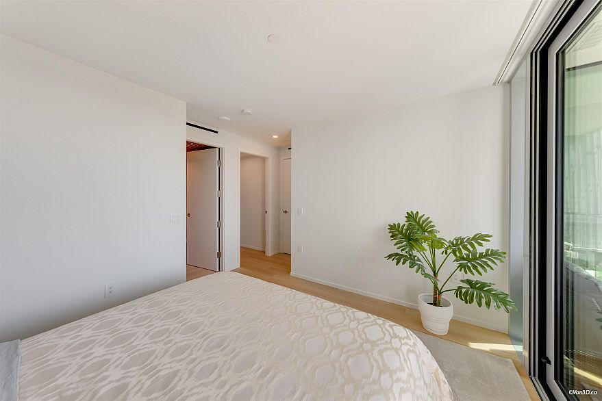 1605 1568 Alberni Street