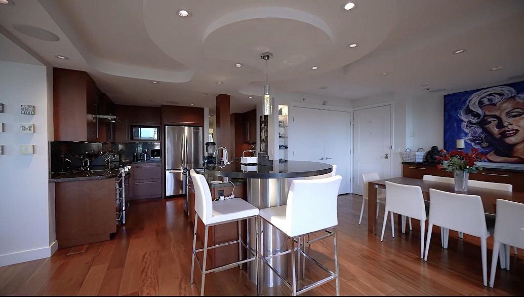 602 1388 Homer Street