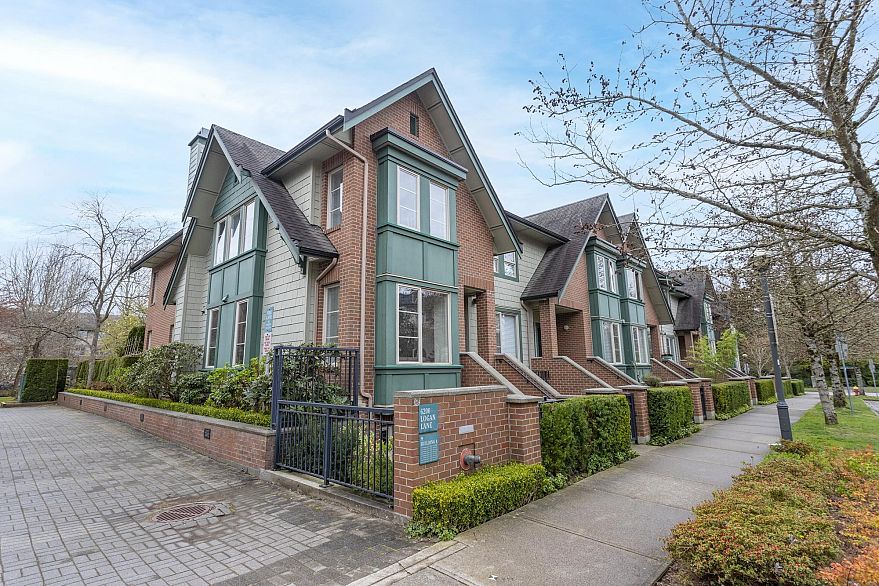 6238 Logan Lane