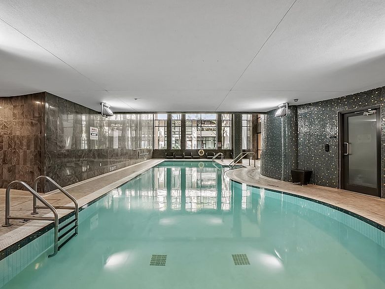 610 123 W 1st Avenue