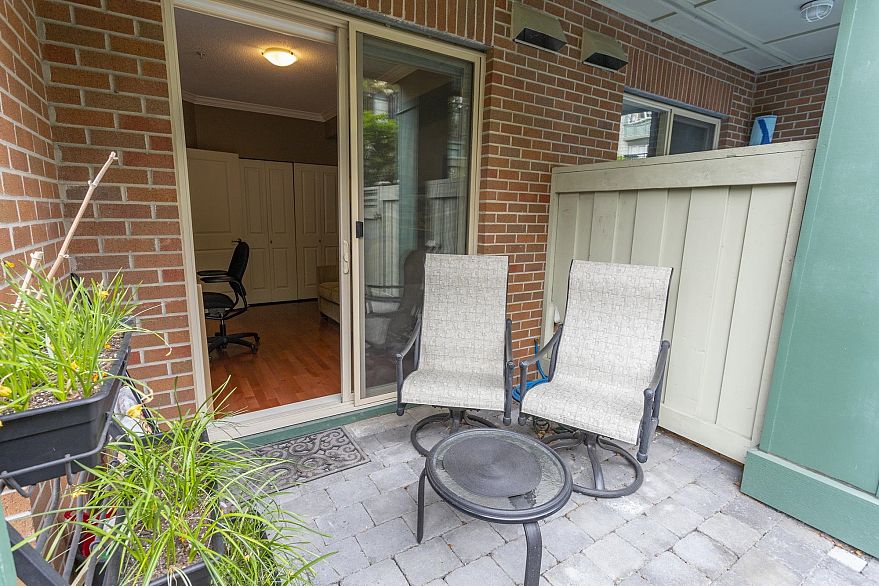 6238 Logan Lane