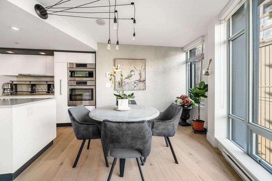 309 1255 Seymour Street