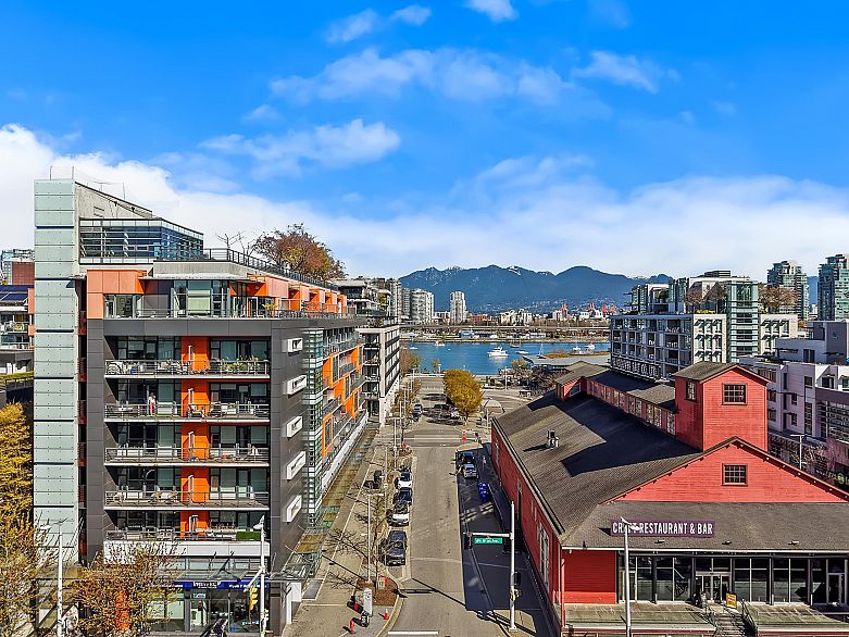 610 123 W 1st Avenue