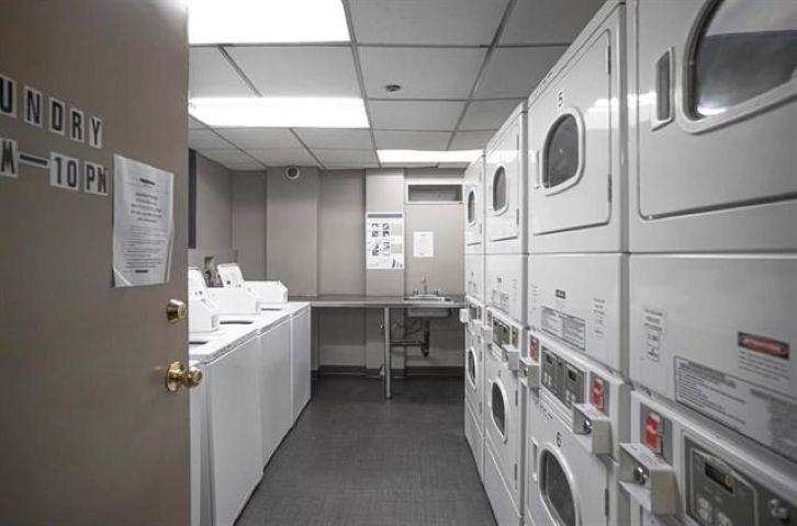 405 789 Drake Street