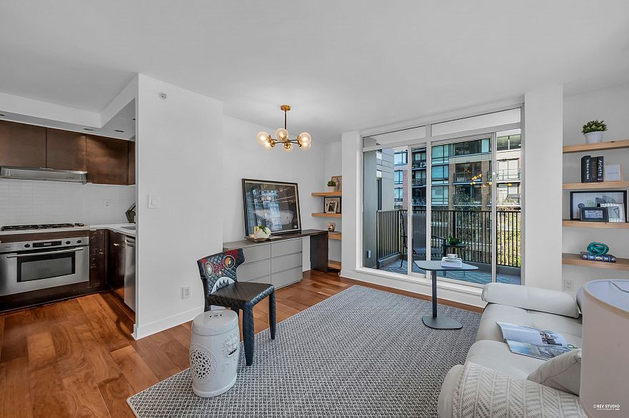 605 1055 Homer Street