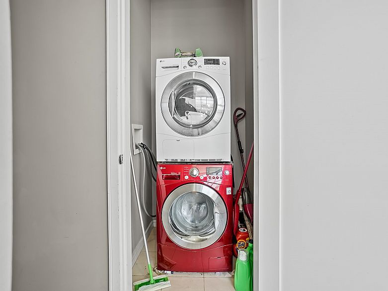 610 123 W 1st Avenue