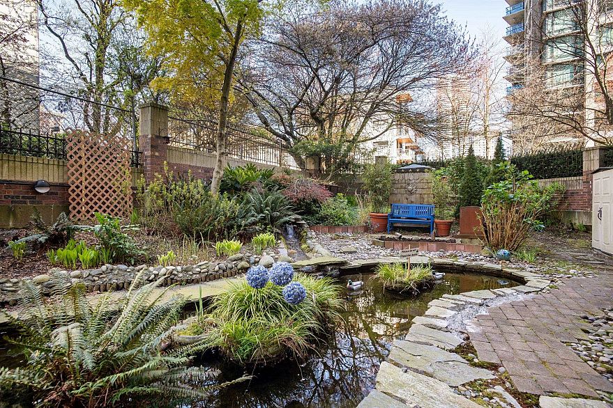 1604 1010 Burnaby Street