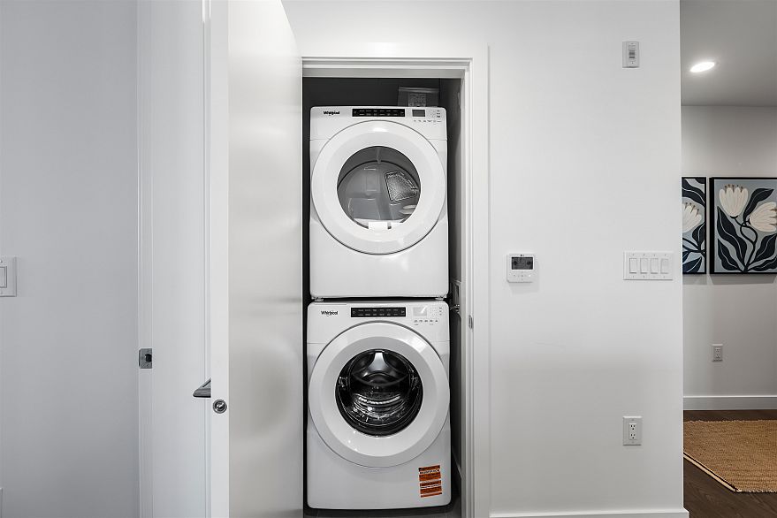 208 1680 E 12th Avenue