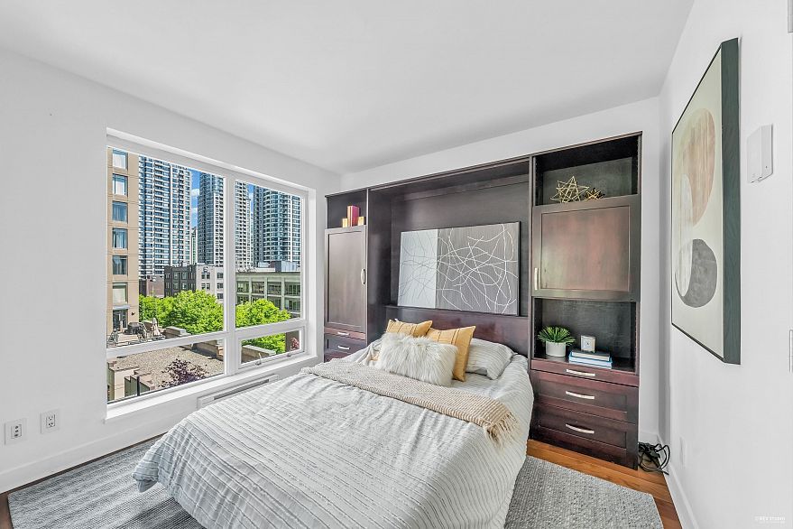 605 1055 Homer Street