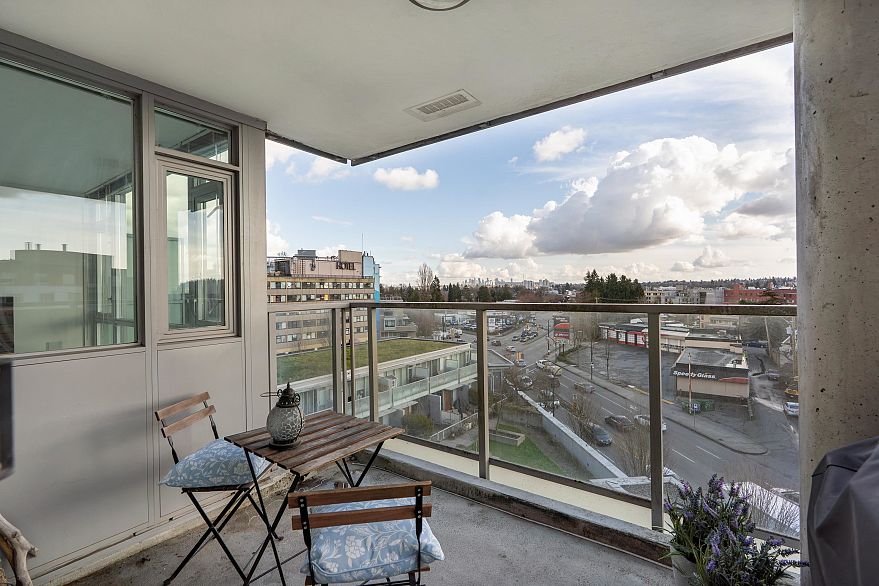 709 2770 Sophia Street