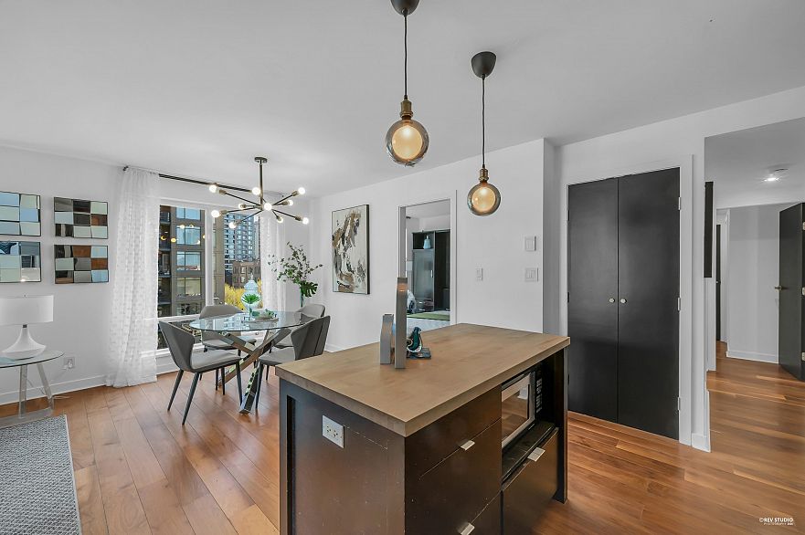 605 1055 Homer Street