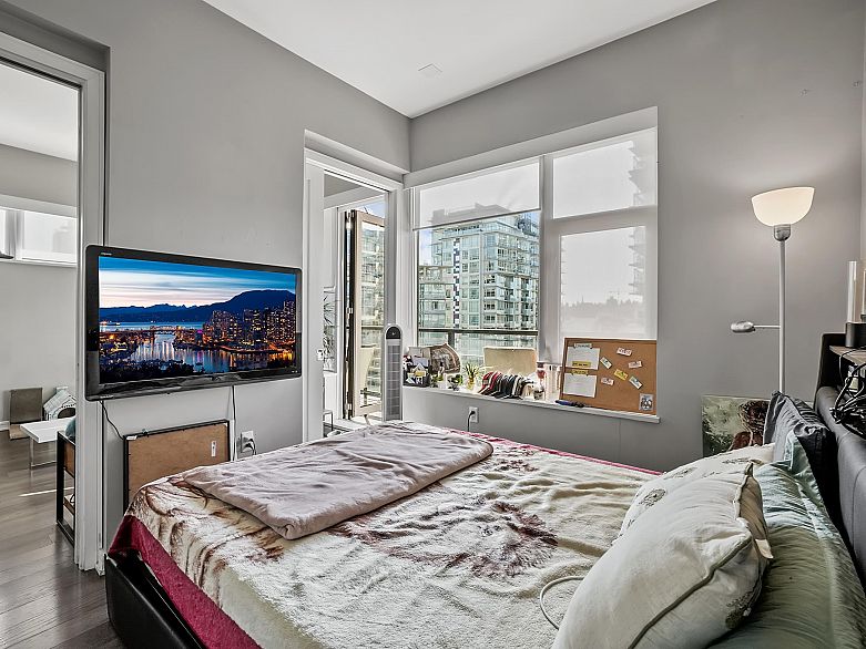 610 123 W 1st Avenue