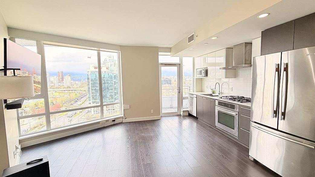 2015 1618 Quebec Street