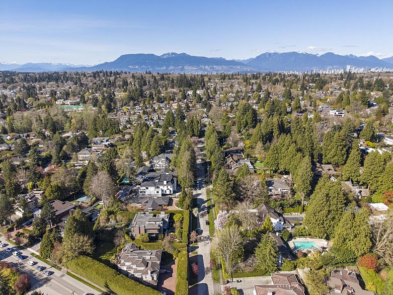 6291 Carnarvon Street