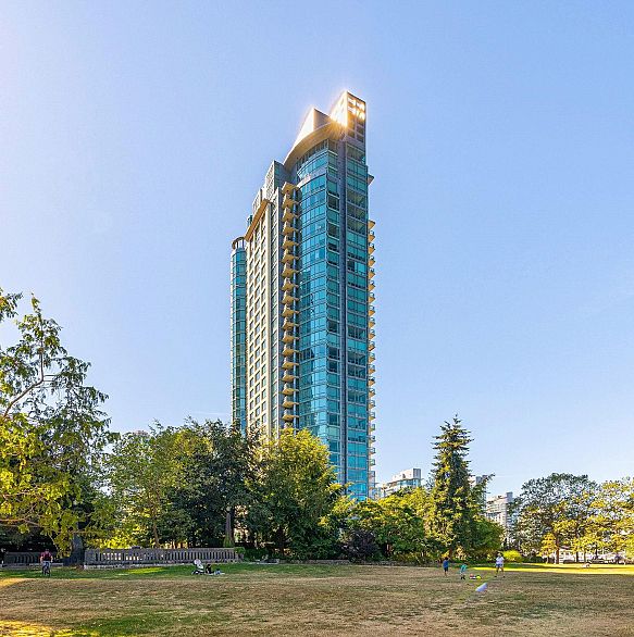 103 323 Jervis Street