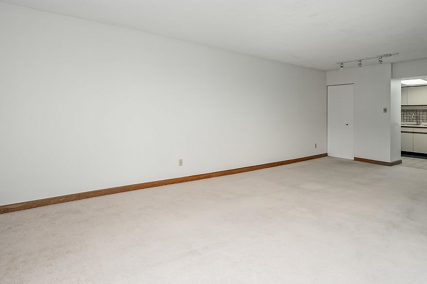 308 1450 Pennyfarthing Drive