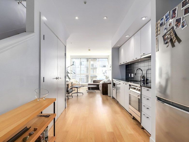 312 557 E Cordova Street