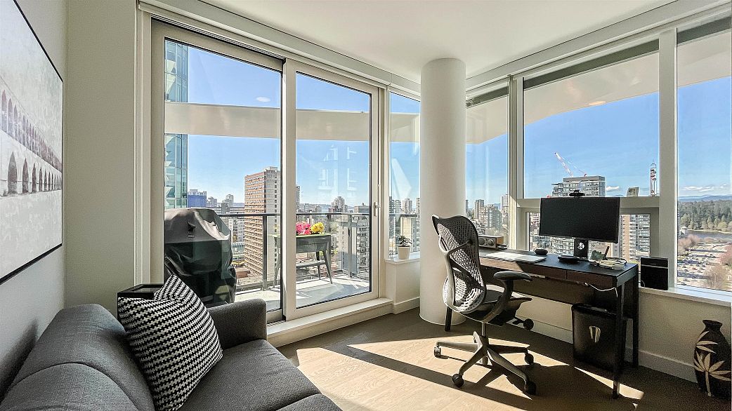 1705 620 Cardero Street