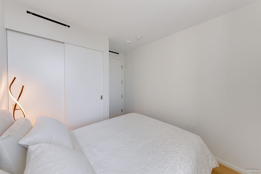 1605 1568 Alberni Street