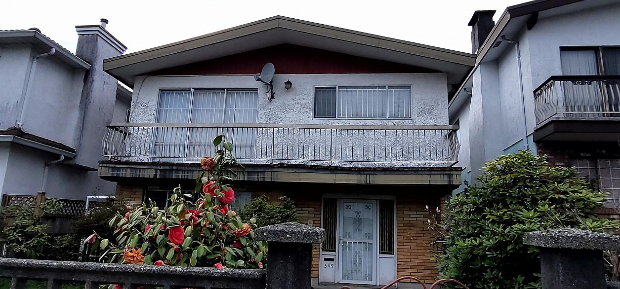 549 Renfrew Street