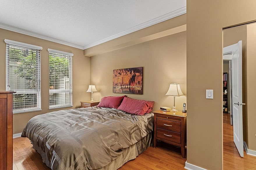 6238 Logan Lane