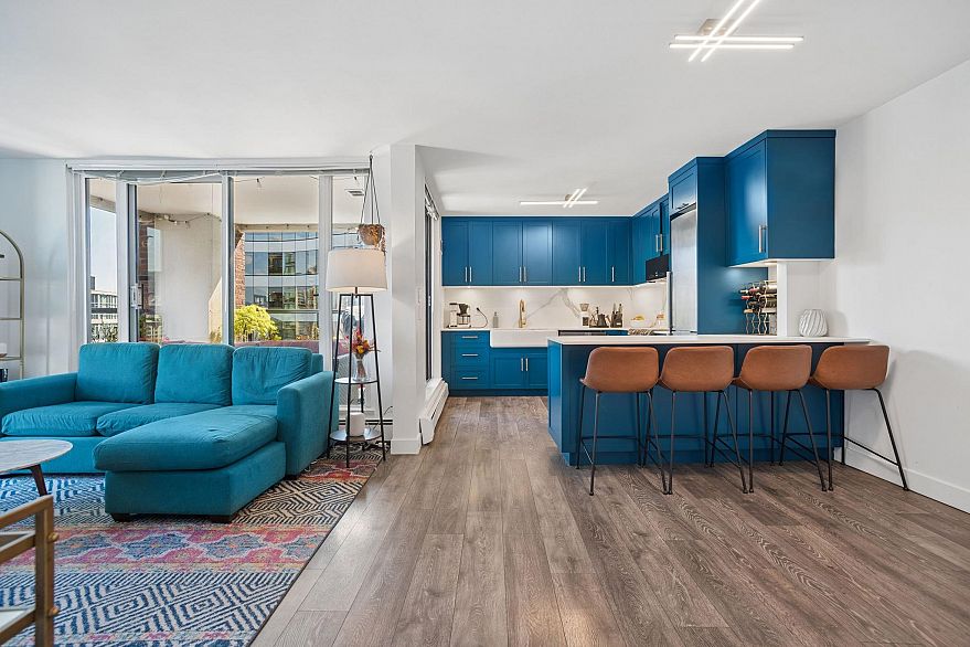 1604 1010 Burnaby Street