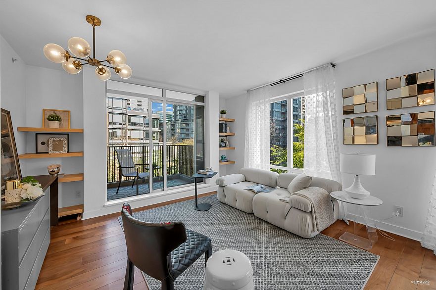 605 1055 Homer Street