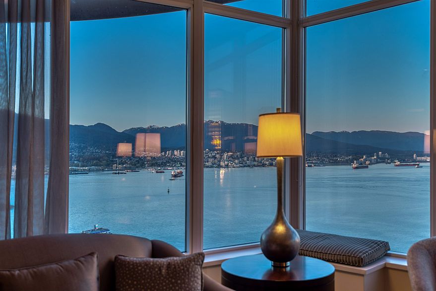 3402 1281 W Cordova Street