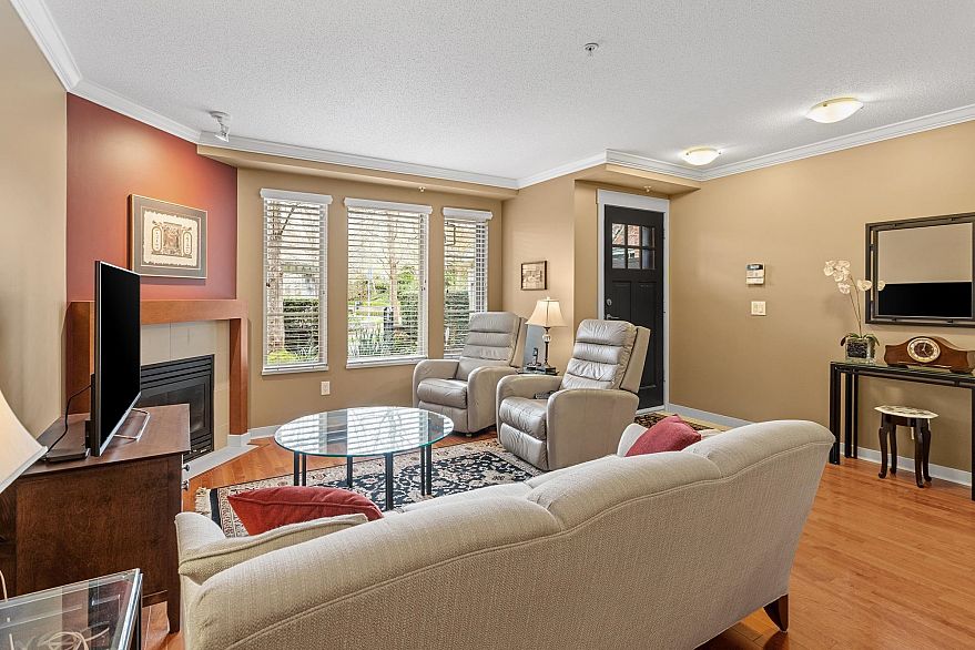 6238 Logan Lane